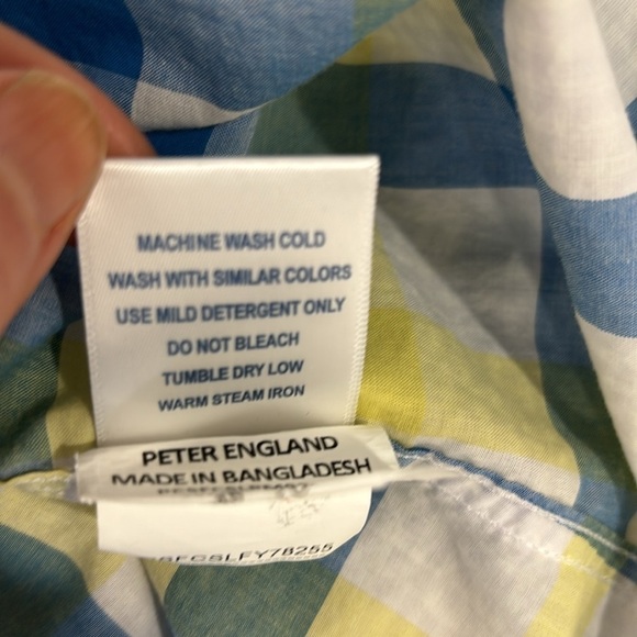 Peter England casuals Button Down 100% cotton shirt Size m 39cm - Picture 7 of 8